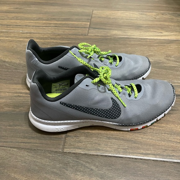 Nike Shoes - Women’s Nike
